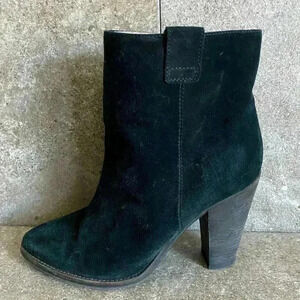 Aquatalia “Flo” Black Suede Stacked Heel Boots Size 11